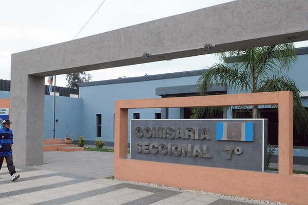 Torturoacute a su mujer fue preso quedoacute libre y retornoacute a la casa soacutelo para violarla 