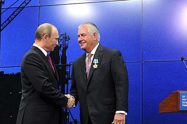 Cruce de acusaciones antes de la reunioacuten oficial Rusia - EEUU 