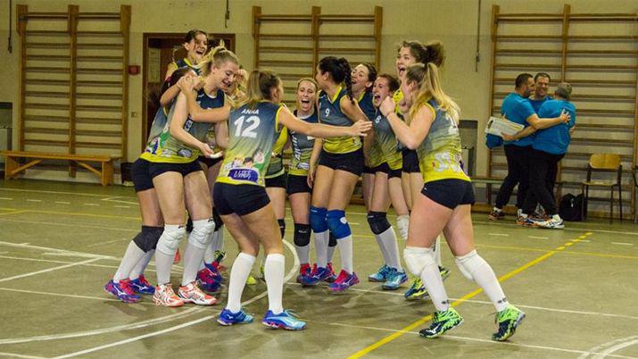 Voley- Ascendieron y festejaron con fotos desnudas en Facebook