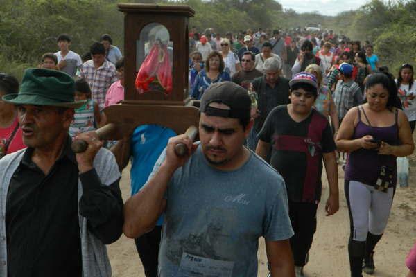 Invitan a la comunidad de Choya al triduo y caminata en honor a San Expedito