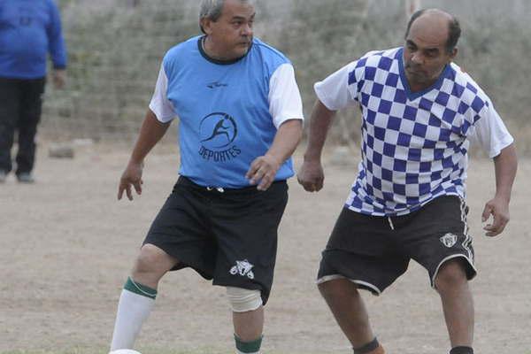 Se jugaraacuten las finales para  la Nueva Liga de Veteranos