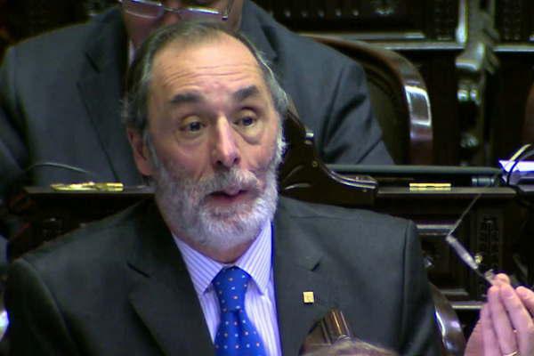 En el PRO critican la avanzada de Elisa Carrioacute contra Ricardo Lorenzetti