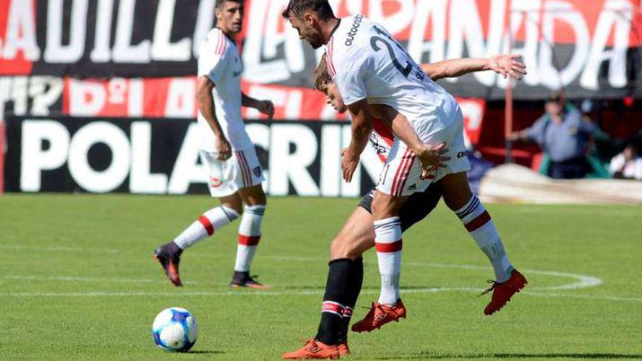 Newells y Estudiantes no se sacaron diferencias