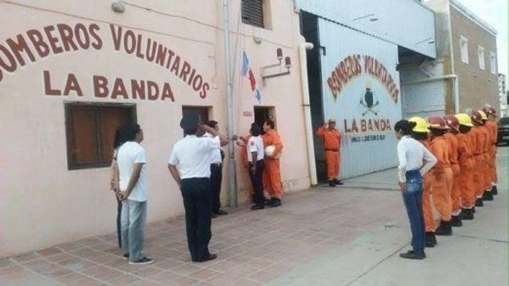 Cuatro deacutecadas de efectiva labor de los Bomberos Voluntarios La Banda