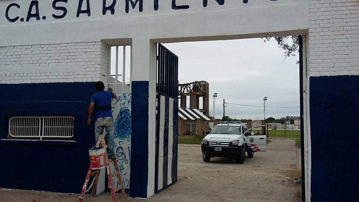 Roboacute en el Club Sarmiento y lo escracharon en Facebook