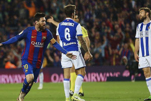 Dos goles de Messi para  la recuperacioacuten del Barccedila 
