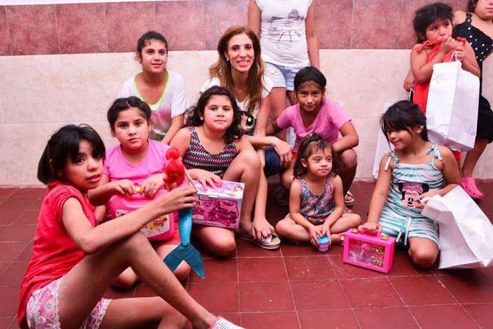 La Gobernadora saludó a los santiagueños por las Pascuas