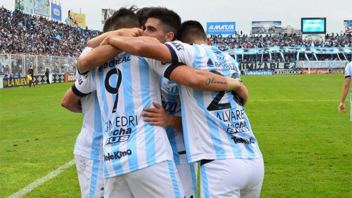 El Decano ganoacute de local y complicoacute a San Lorenzo