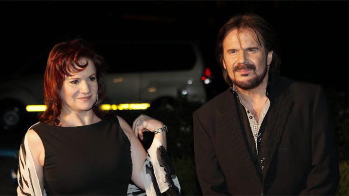 Luciacutea Galaacuten- Perdiacute mi virginidad con un abusador y maltratador