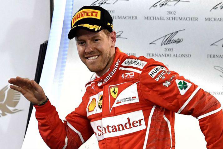 El alem�n Sebastian Vettel (Ferrari)  festeja su victoria