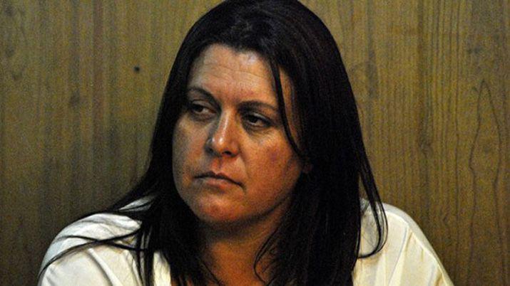 Podriacutean darle 24 antildeos de caacutercel a maestra que abusoacute de 9 nenes