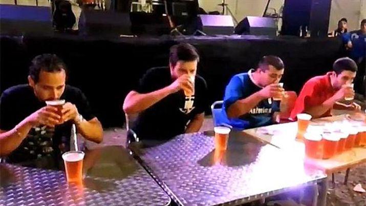 En Mendoza prohibieron los shows de strippers y los concursos de bebidas