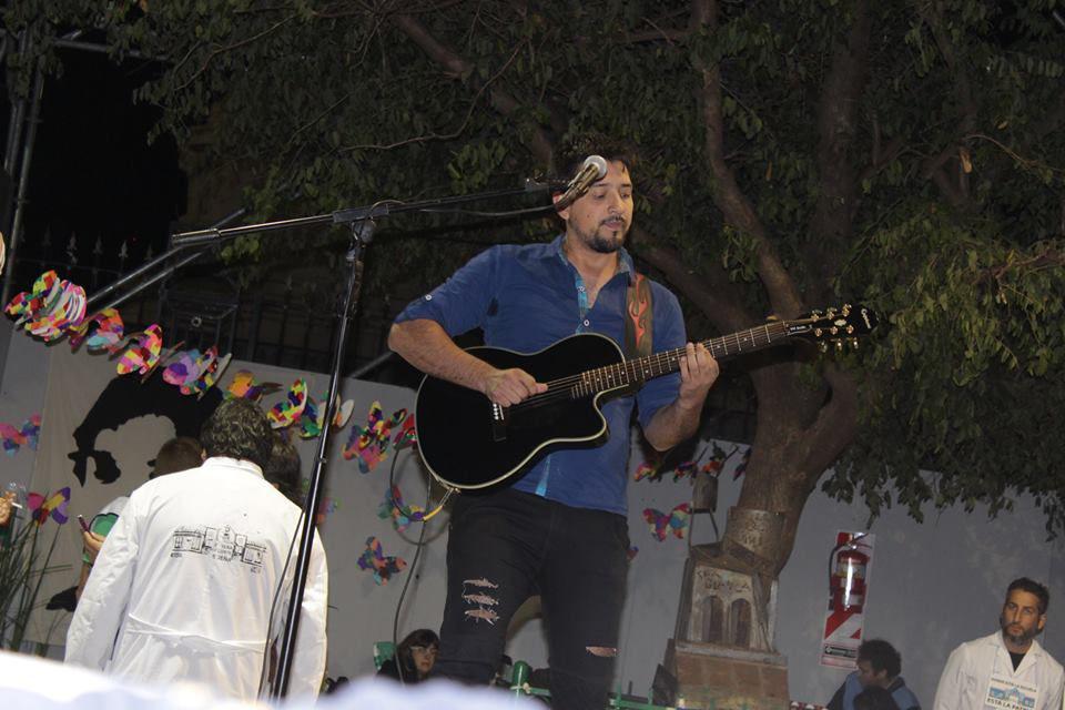 Franco Ramiacuterez dio clases de chacarera y guaracha en la Escuela Itinerante