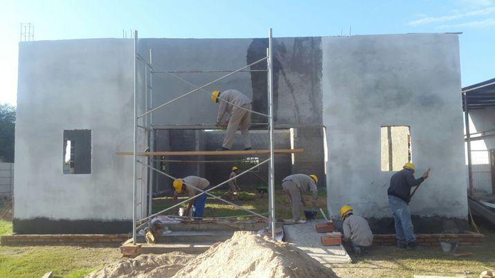 Capilla bandentildea festeja a su patrono con nuevo edificio