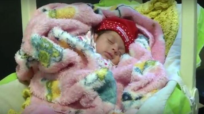 VIDEO  Emocioacuten por el nacimiento de trigemelas en Santiago