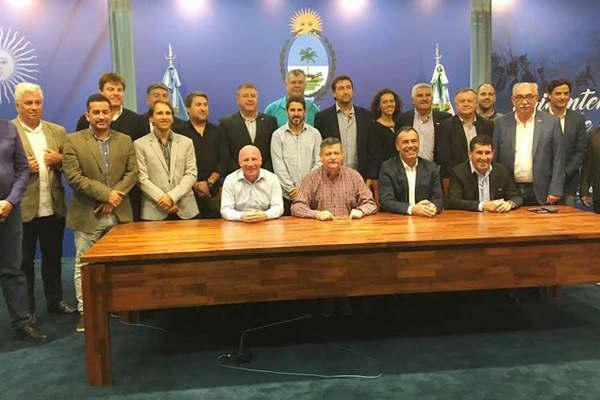 Carlos Dapello en la VIII Convencioacuten del Deporte