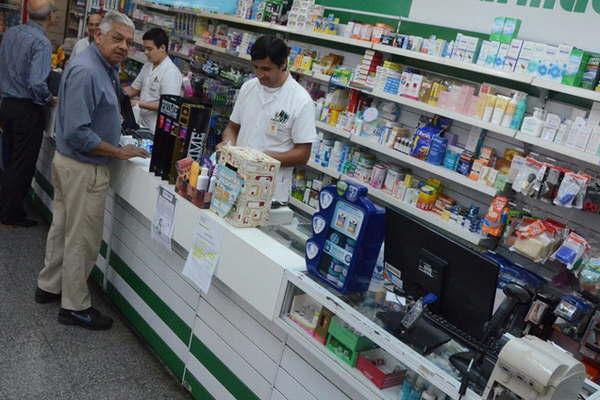 Farmaceacuteuticos alertan que hay un incremento generalizado en los precios de los medicamentos