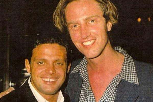 Marley compartioacute foto retro con Luismi 