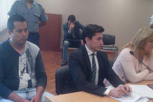 Lo condenaron por abusar de su prima menor de edad y viacutectima de un fuerte retraso madurativo