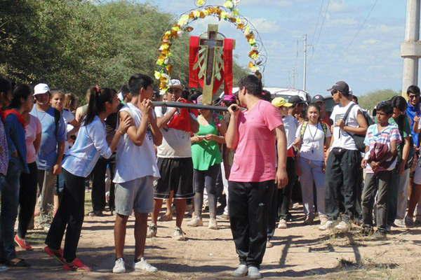 Monsentildeor Joseacute Chaacutevez  presidiraacute la festividad  de la Cruz de Mataraacute