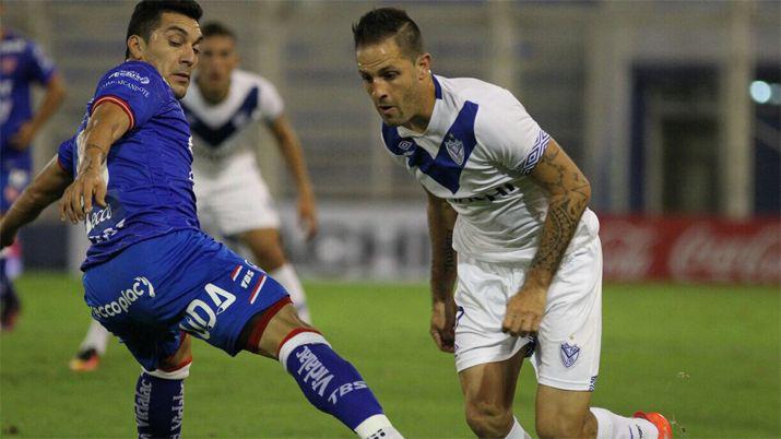Veacutelez logroacute un agoacutenico triunfo sobre Unioacuten de Santa Fe