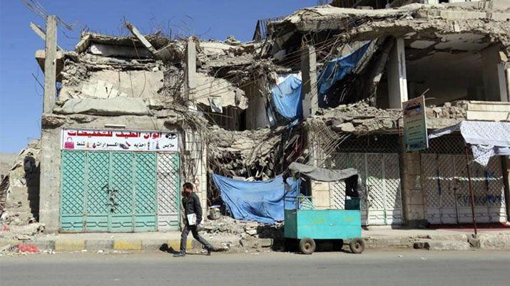 Al menos 20 soldados muertos por explosioacuten en Yemen