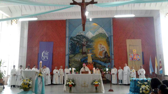 Se realizoacute la ordenacioacuten sacerdotal de Diego Diacuteaz en La Salette