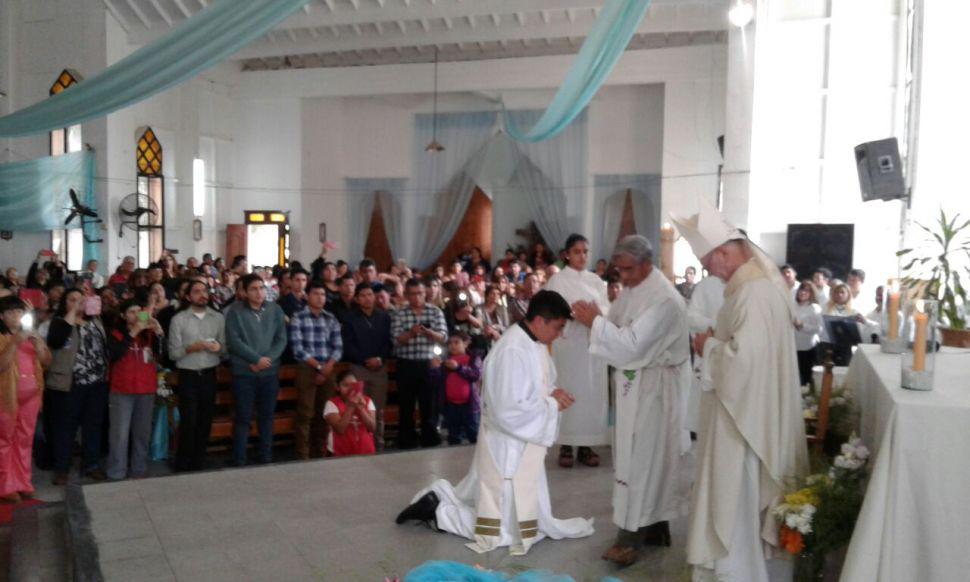 Se realizoacute la ordenacioacuten sacerdotal de Diego Diacuteaz en La Salette