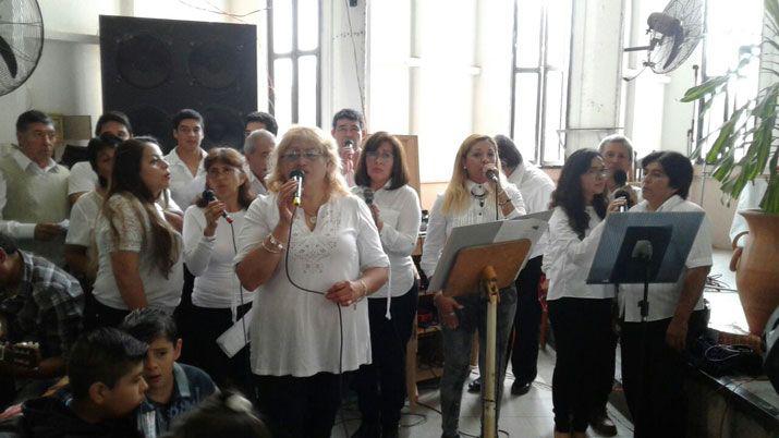 Se realizoacute la ordenacioacuten sacerdotal de Diego Diacuteaz en La Salette