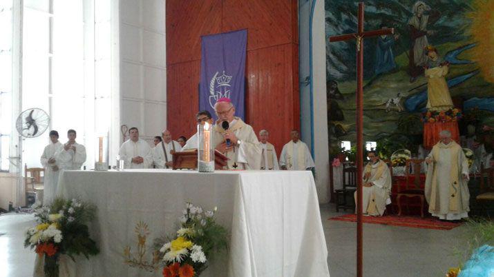 Se realizoacute la ordenacioacuten sacerdotal de Diego Diacuteaz en La Salette