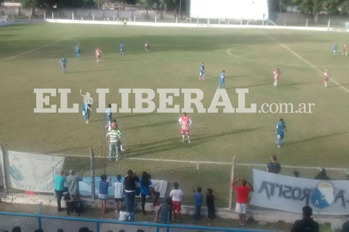 Central Argentino llegó al entretiempo con el marcador a su favor