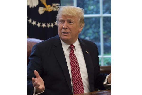 Trump  quiere la conquista  de Marte 