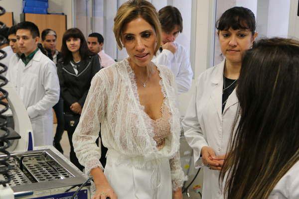 El Gobierno donoacute a la Unse el terreno donde se construye el edificio de aulas de la Facultad