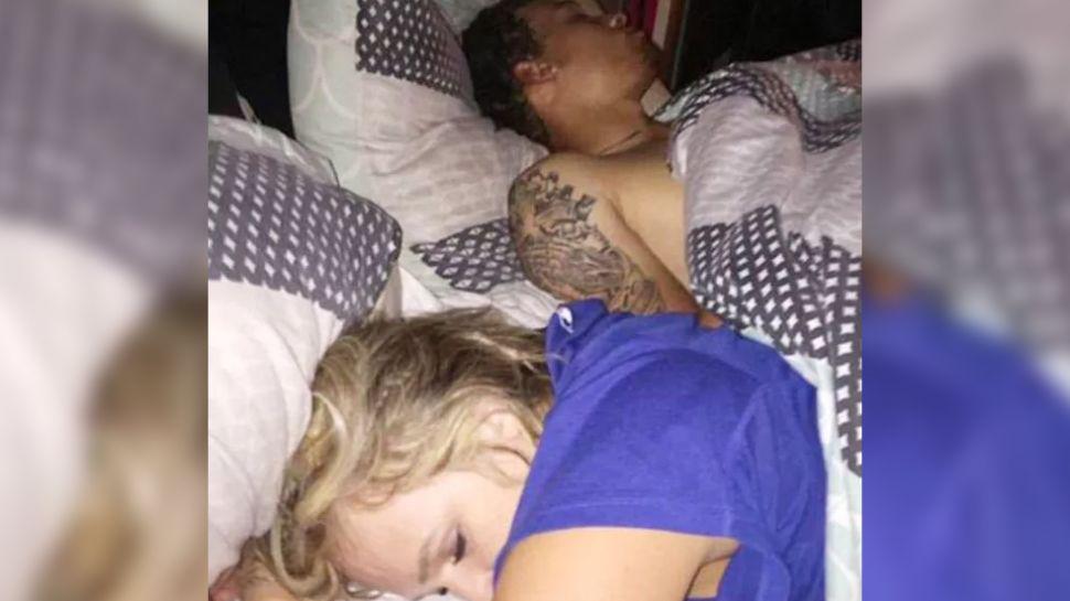 Encontroacute a su mujer con otro y no vas a creer lo que hizo