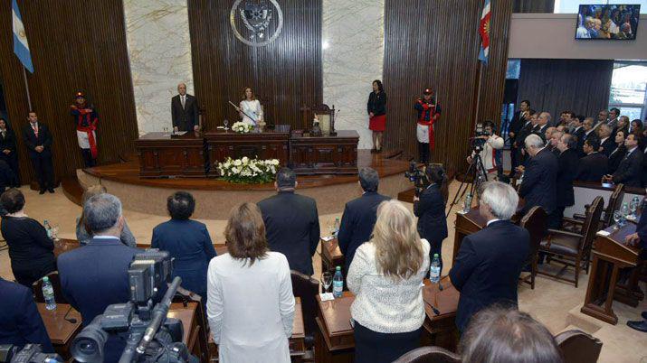 La gobernadora Claudia de Zamora emitioacute su mensaje anual