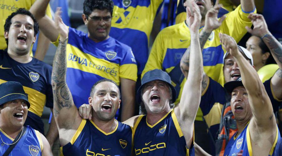 Di Zeo y Martiacuten no podraacuten entrar a una cancha por dos antildeos