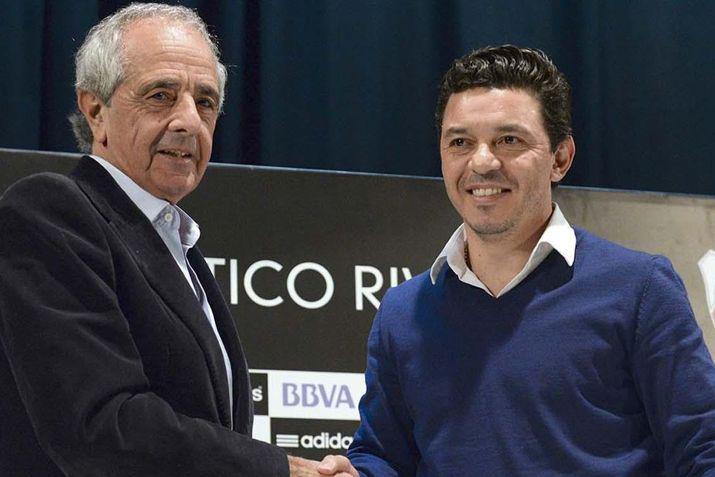 River pretende renovarle contrato a Gallardo