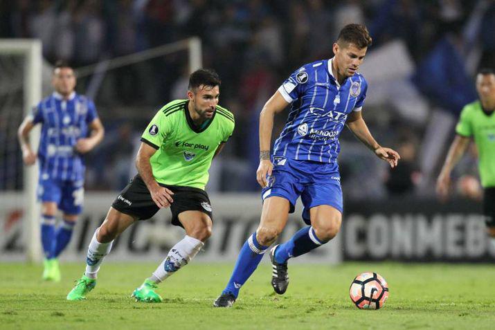 Godoy Cruz se enfrenta con Sport Boys Warnes