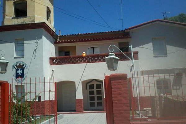 Adolescente denuncioacute que la familia de su concubino le desfiguroacute la cara