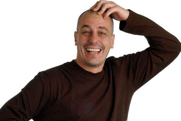 Yayo el licenciado en Economiacutea que hace reiacuter