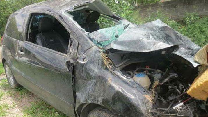 Una mujer resultoacute gravemente herida en un choque entre autos