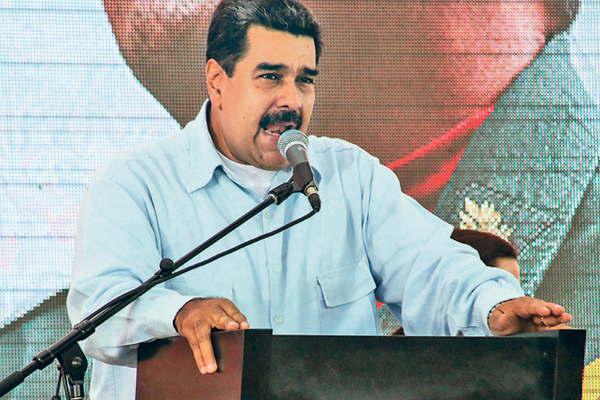 Maduro llamoacute a Asamblea Constituyente para evitar convocatoria a elecciones libres 