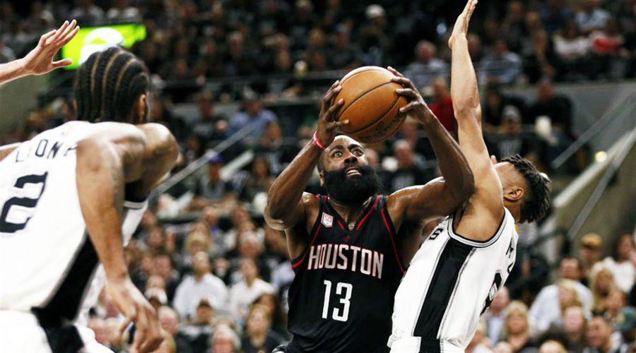 Duriacutesima derrota de San Antonio Spurs ante Houston Rockets