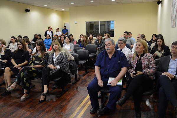 Destacan como positivo y alentador el Encuentro de Oftalmologiacutea Infantil