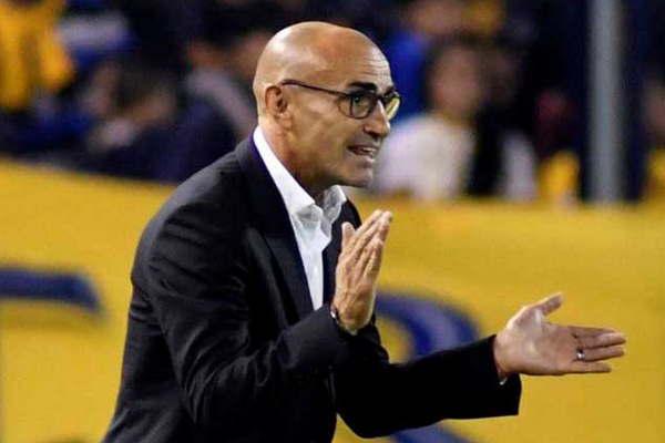 Mantiene la dupla ofensiva