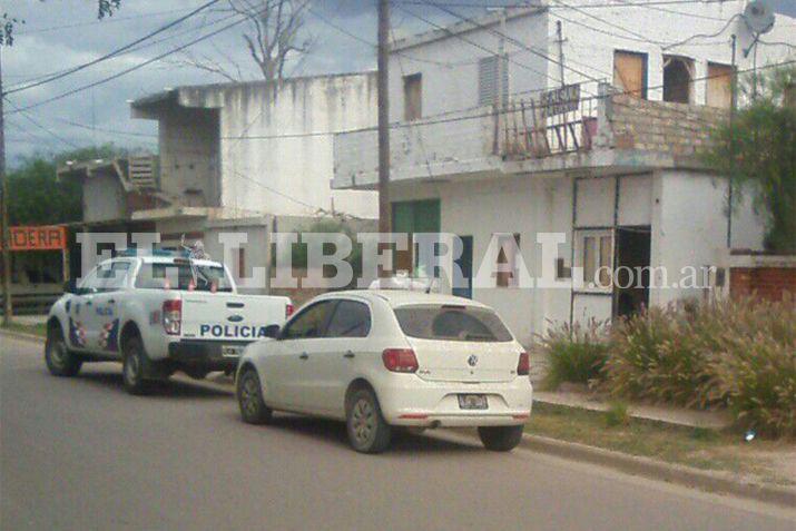 La policía arribó de urgencia a la vivienda del barrio Polígono de Loreto