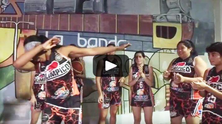 Bailan practican y se divierten- miraacute el video de las Negras de Oliacutempico