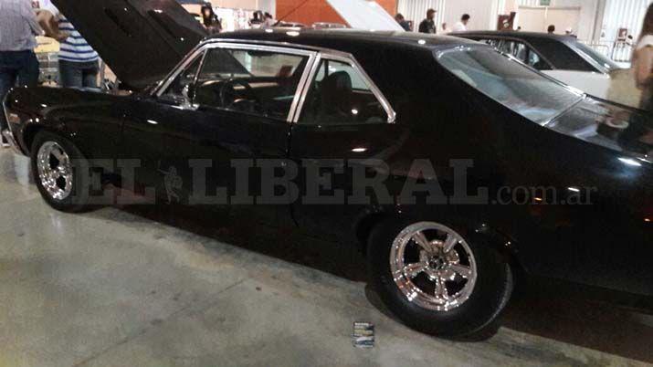 Se realizoacute la tercera exposicioacuten interprovincial de automoacuteviles