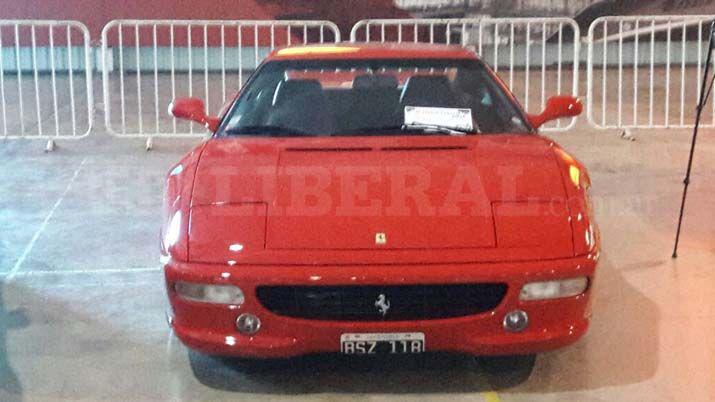 Se realizoacute la tercera exposicioacuten interprovincial de automoacuteviles