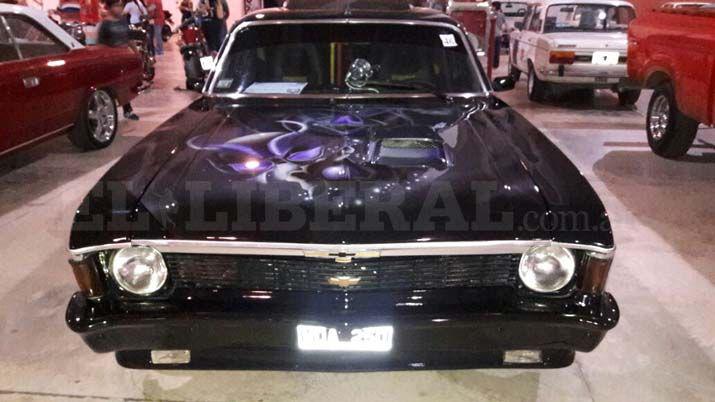 Se realizoacute la tercera exposicioacuten interprovincial de automoacuteviles